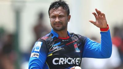 টি-টেন লিগের ম্যাচে মাঠে নামছেন সাকিব