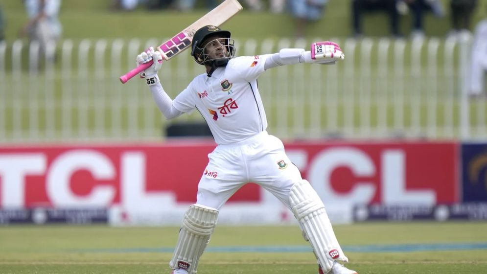 কিংবদন্তিদের কাতারে মুশফিক