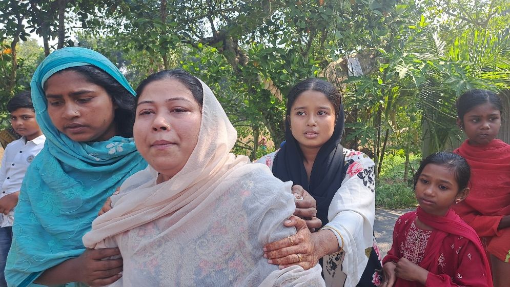 প্রেমঘটিত কারণে স্কুলছাত্রীর আত্মহত্যা