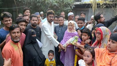 তারেক রহমানের ৩১ দফার লিফলেট বিতরণে জনতার ঢল