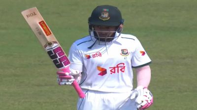 শততম টেস্ট সেঞ্চুরির পর ফিফটিও করলেন মুশফিক