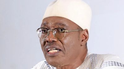 নিরাপত্তার জন্য গাম্বিয়ায় পালিয়েছেন ক্যামেরুনের বিরোধী নেতা