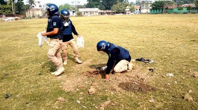 একসঙ্গে ১৬ ককটেল ধ্বংস