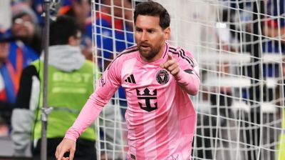 ব্যালন ডি’অরের দৌড়ে আবারও থাকবে মেসির নাম?