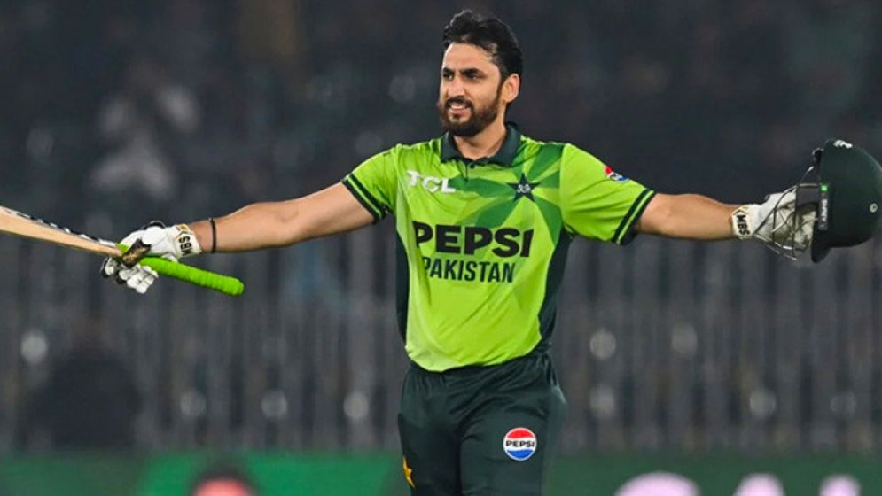 ইতিহাসের পাতায় নাম লেখালেন সালমান আগা