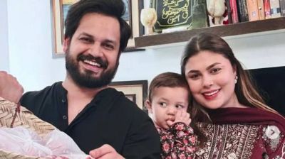 প্রথম স্ত্রীর সম্মতি নিয়ে দ্বিতীয় বিয়ে করলেন পাকিস্তানের কনটেন্ট ক্রিয়েটর আজলান শাহ