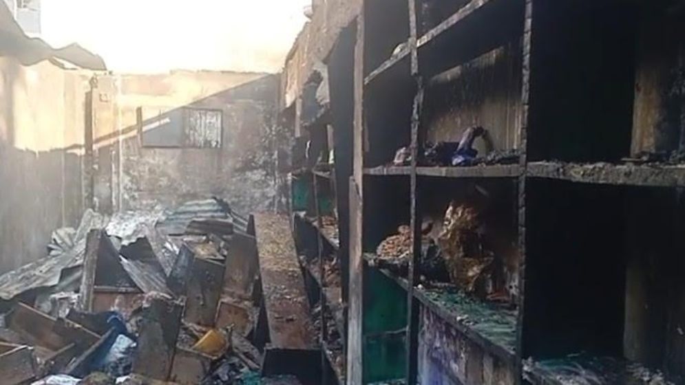 ভয়াবহ অগ্নিকাণ্ডে ৫ দোকান পুড়ে ছাই