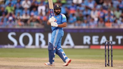 রোহিতের অন্যরকম ‘হ্যাটট্রিক’