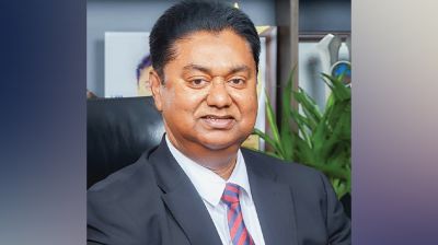 শাহ্জালাল ইসলামী ব্যাংকের গ্রাহকরা নিরাপদে ক্যাশলেস লেনদেন করতে পারছেন