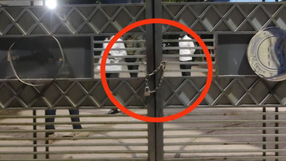 ইউএনও এসিল্যান্ড ওসিসহ শত শত কর্মকর্তাকে ভেতরে রেখে বিদ্যুৎ কেন্দ্রে তালা