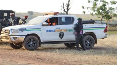 রাতের আঁধারে নববধূসহ ১৪ জনকে অপহরণ