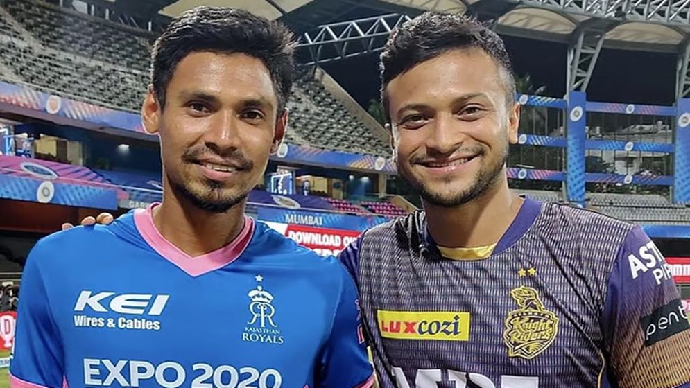 আইপিএল নিলামে সর্বোচ্চ ভিত্তিমূল্যে মোস্তাফিজ, সাকিবের ১ কোটি রুপি