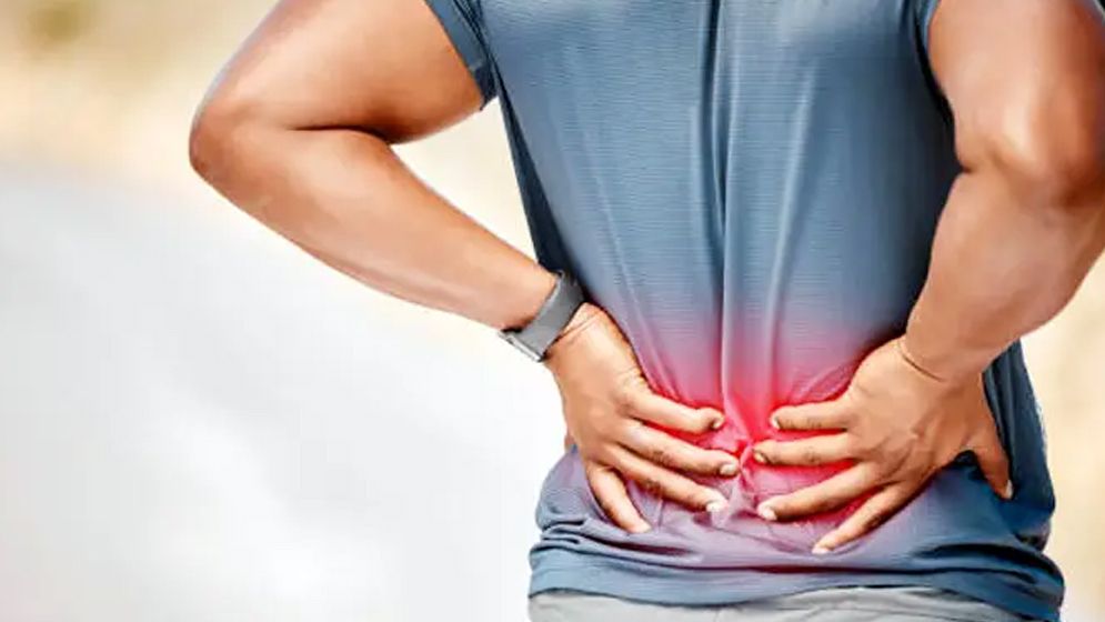 শীতে পিঠ ও কোমর ব্যথা উপশমের ঘরোয়া উপায়