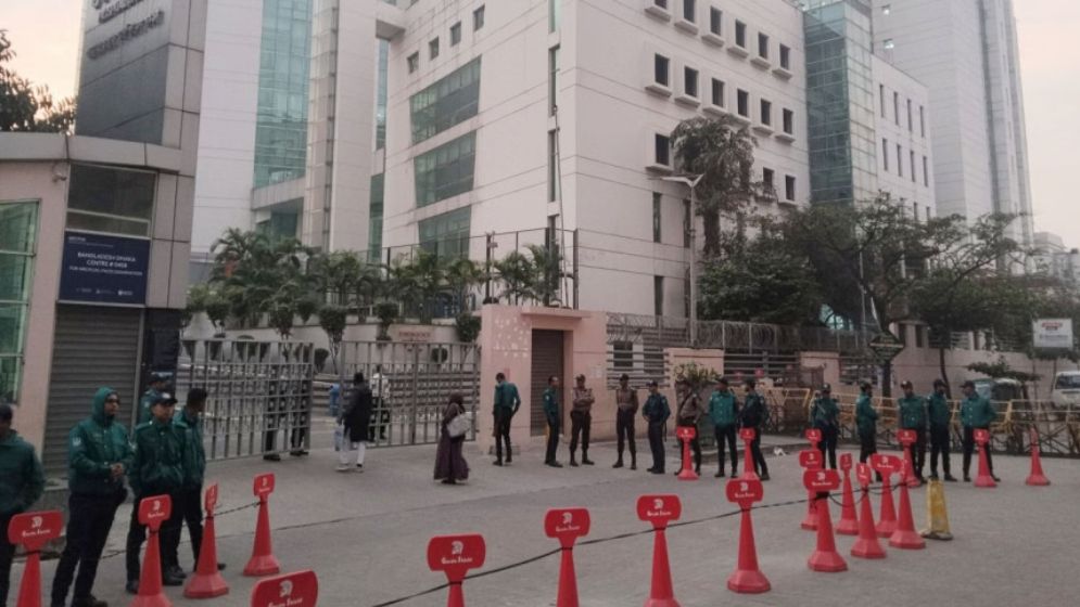এভারকেয়ার হাসপাতালে নিরাপত্তা জোরদার