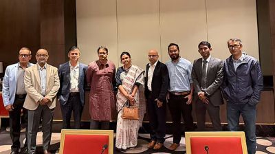 ঢাকায় বৈঠক করলেন পেপ্যালের প্রতিনিধি