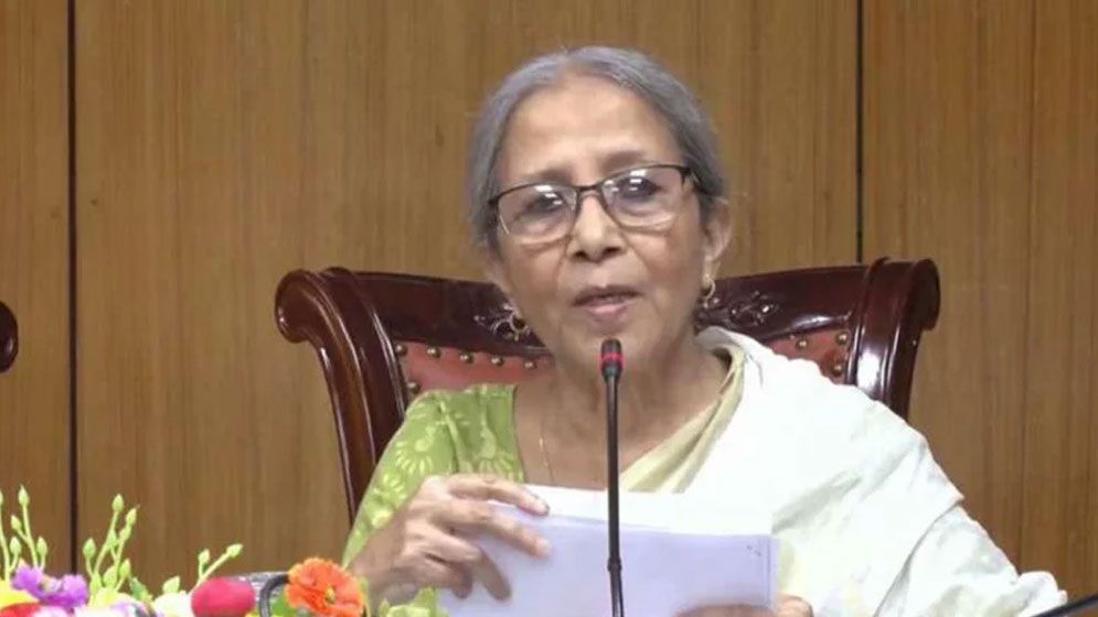 আট কুকুর ছানা হত্যা, উপদেষ্টা ফরিদা আখতারের ফোন