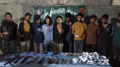 ডেমরায় যৌথ বাহিনীর অভিযানে কিশোর গ্যাংয়ের ৯ সদস্য গ্রেফতার