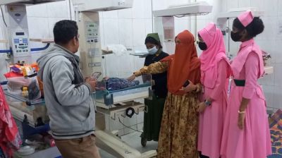 বাথরুম থেকে নবজাতক উদ্ধার, পরিচয় খুঁজছে পুলিশ