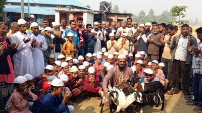 খালেদা জিয়ার রোগমুক্তি কামনায় এতিমদের ছাগল দিলেন পিনাক