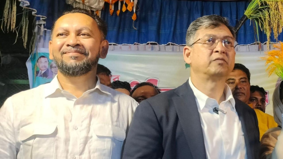 সেই রাজুকে মঞ্চে ডেকে নিলেন সালাহউদ্দিন