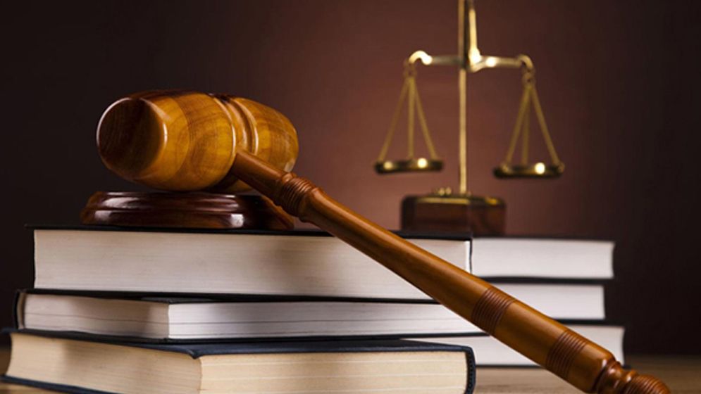 অন্তর্বর্তী সরকার গঠন বৈধ