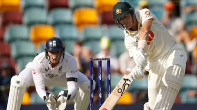 লিড নিয়ে দ্বিতীয় দিন শেষ করল অস্ট্রেলিয়া