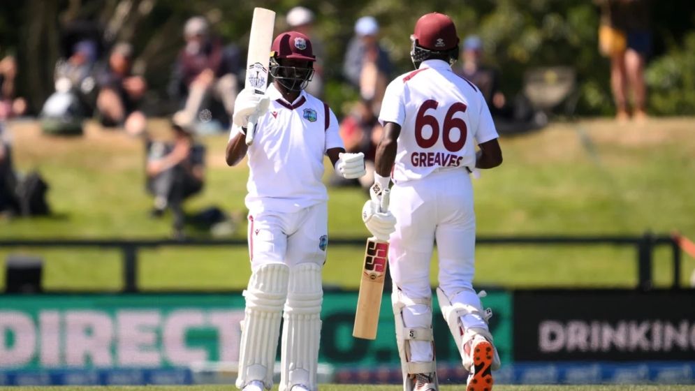 ২৩ বছরের পুরোনো বিশ্বরেকর্ড ভেঙে দিল ওয়েস্ট ইন্ডিজ