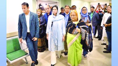 খালেদা জিয়াকে লন্ডনে নেওয়া বিলম্ব হতে পারে