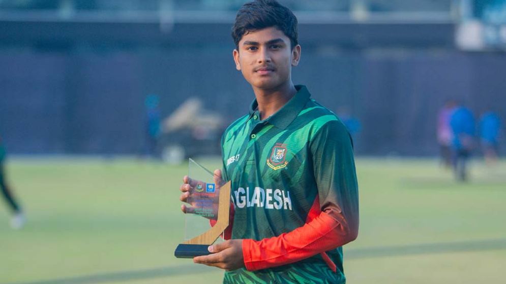 আদৃতের সেঞ্চুরিতে শ্রীলংকাকে হারাল বাংলাদেশ