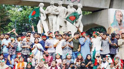 সত্যিকার গণতন্ত্র অথবা ইতিহাসের পুনরাবৃত্তি