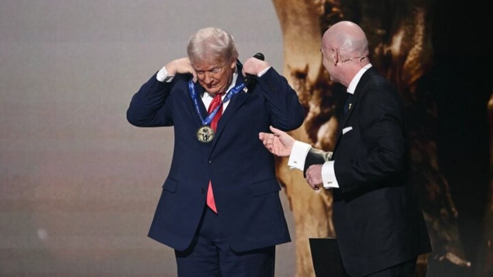 ট্রাম্পকে কেন দেওয়া হলো ফিফা ‘শান্তি পুরস্কার’?