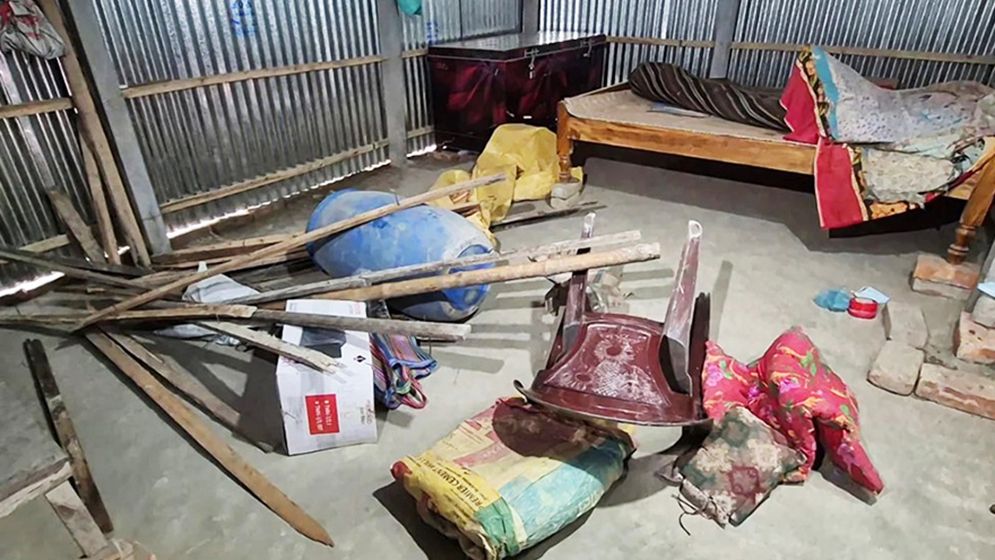 জুলাই শহীদের বাড়িতে হামলা-ভাঙচুর-লুটের অভিযোগ