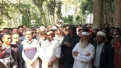 খোন্দকার দেলোয়ারের কবর জিয়ারত করতে এসে ফিরে গেলেন বিএনপি প্রার্থী