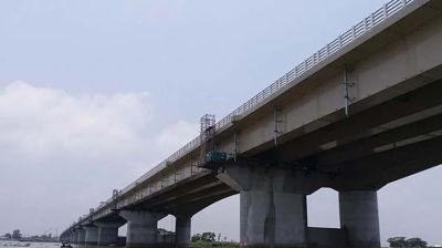 মেঘনা-গোমতী সেতুর নিচে টাইমবোমাসদৃশ বস্তু