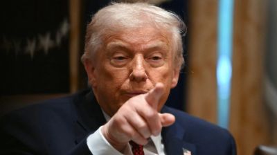 ফের ভারতকে হুমকি দিলেন ট্রাম্প