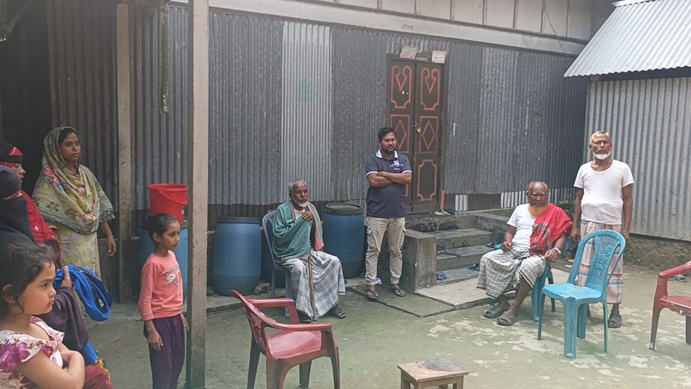 দোহারে প্রকৃত আসামি বাইরে, নির্দোষ ব্যক্তি হাজতে!