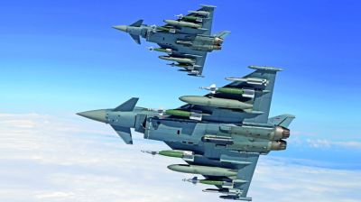 ইউরোফাইটার টাইফুন যুদ্ধবিমানের বৈশিষ্ট্য কী?