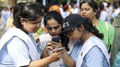 সরকারি স্কুলের মেধাতালিকায় ১ লাখ ৭ হাজার ৫২১, বেসরকারিতে প্রায় ২ লাখ
