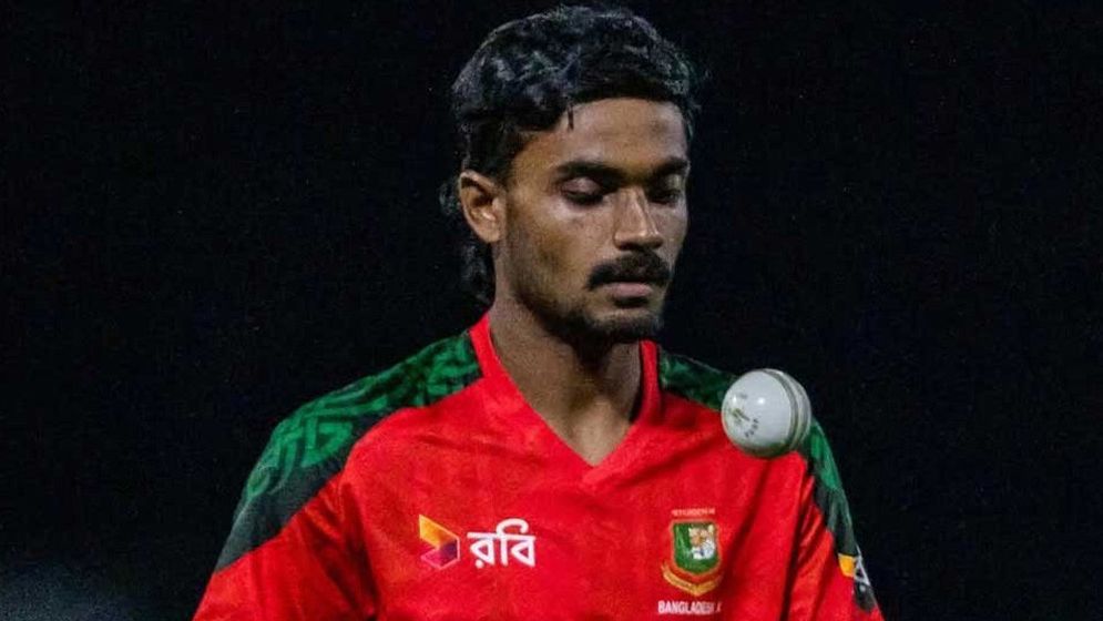 ক্রিকেটার তোফায়েলের বিরুদ্ধে ধর্ষণ মামলায় আদালতে চার্জশিট দাখিল