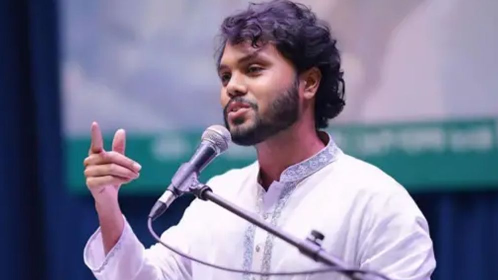 ওসমান হাদিকে এভারকেয়ার হাসপাতালে নেওয়া হচ্ছে