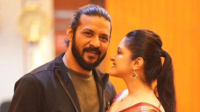 নতুন গল্প সাজিয়ে ‘গোলাপ’ নিয়ে আসছেন নিরব-পরীমনি