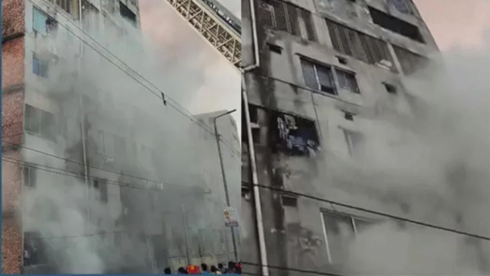 কেরানীগঞ্জে এখনো জ্বলছে বহুতল ভবনের আগুন, উদ্ধার ৪৫ জন