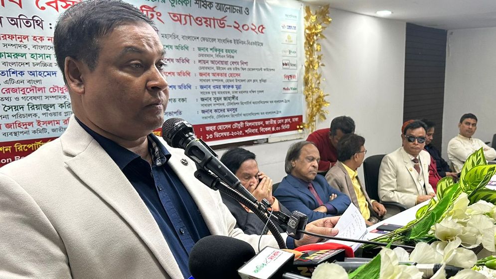 সংস্কৃতি মানুষের অন্তরকে আলোকিত করে: কাদের গনি চৌধুরী