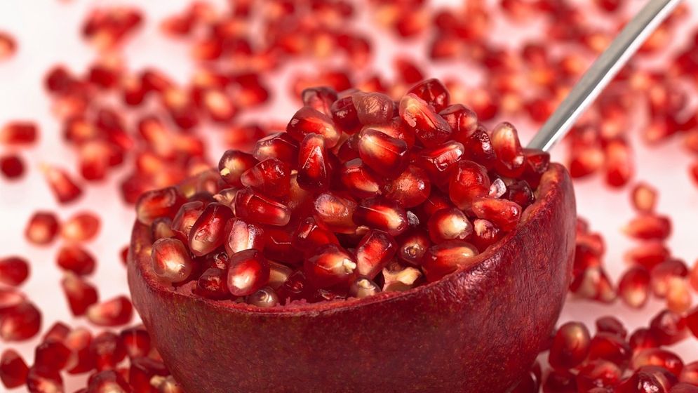 এক কাপ ডালিমের দানার উপকারিতা জানেন কি?