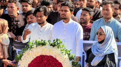 দেশকে নেতৃত্বহীন করতে হাদিকে হত্যাচেষ্টা, হিট লিস্টে অনেকেই: আসিফ মাহমুদ