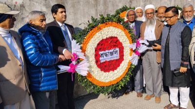 ফরিদপুরে শহীদ বুদ্ধিজীবী দিবসে শহীদদের গণকবরের শ্রদ্ধা