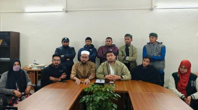 হামলাকারী শিক্ষকদের বিচার চেয়ে প্রশাসনিক ভবনে তালা, বিএনপিপন্থি শিক্ষকদের উদ্বেগ