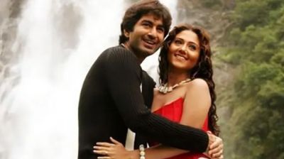 যে কারণে জিৎ-স্বস্তিকার ৬ বছরের প্রেম ভাঙে