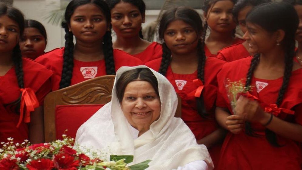 বিজয় দিবসে গুণিজন সম্মাননা পেলেন সৈয়দা ইকবাল মান্দ বানু