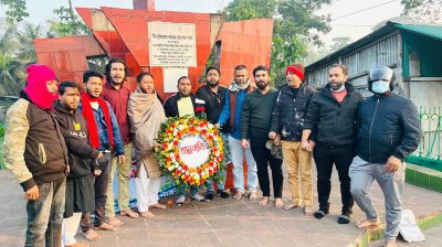 বিজয় দিবসে স্মৃতিস্তম্ভে আ.লীগ নেতাকর্মীদের ফুল, গ্রেফতার ১